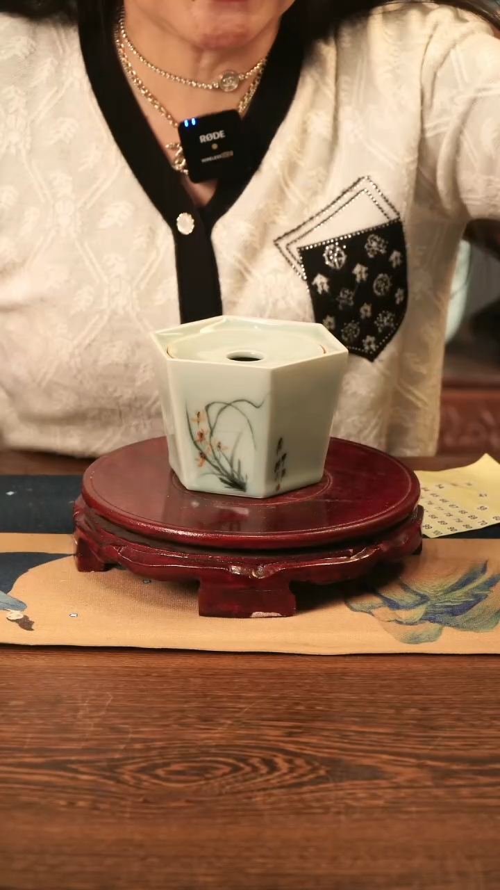 【闪购商品】釉中彩 六方建水B（竹兰梅