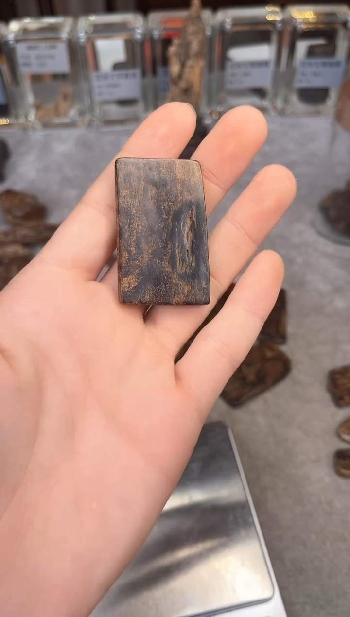 【闪购商品】沉香吊坠95号沉水越南吊坠多样性发货1个