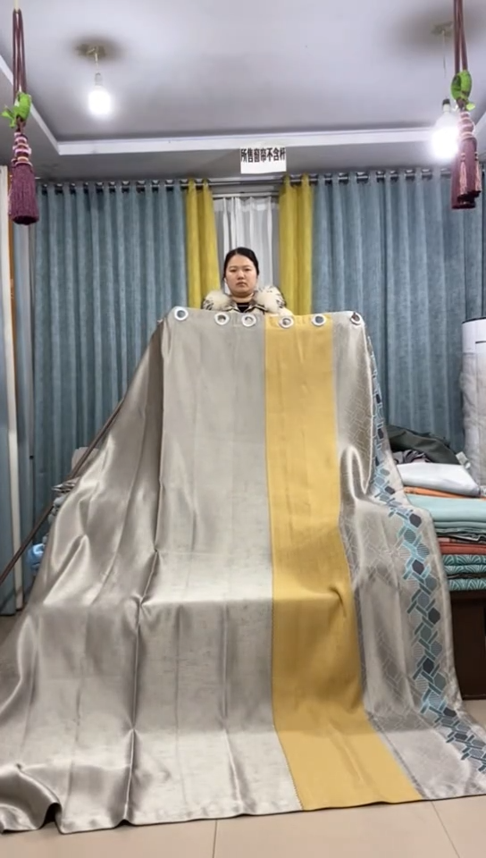 布成品窗帘     5+27