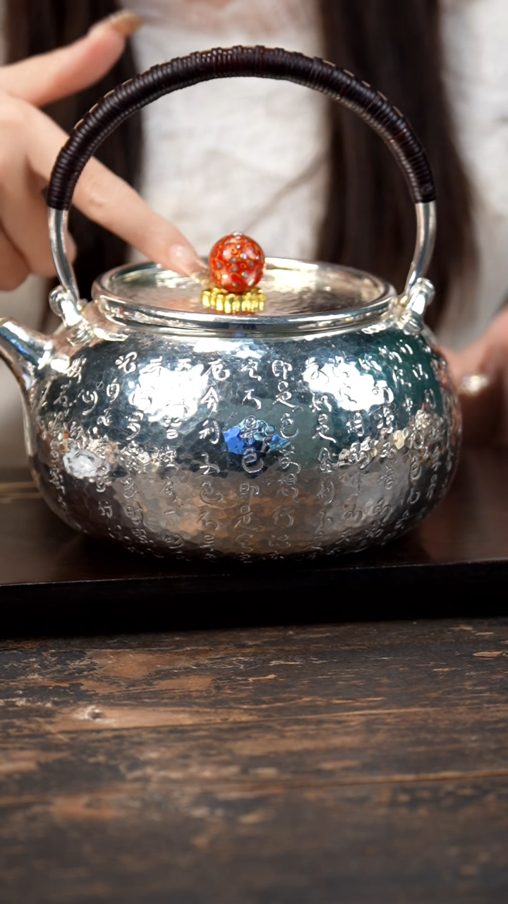 【闪购商品】手工篆刻心经烧水壶1壶999银