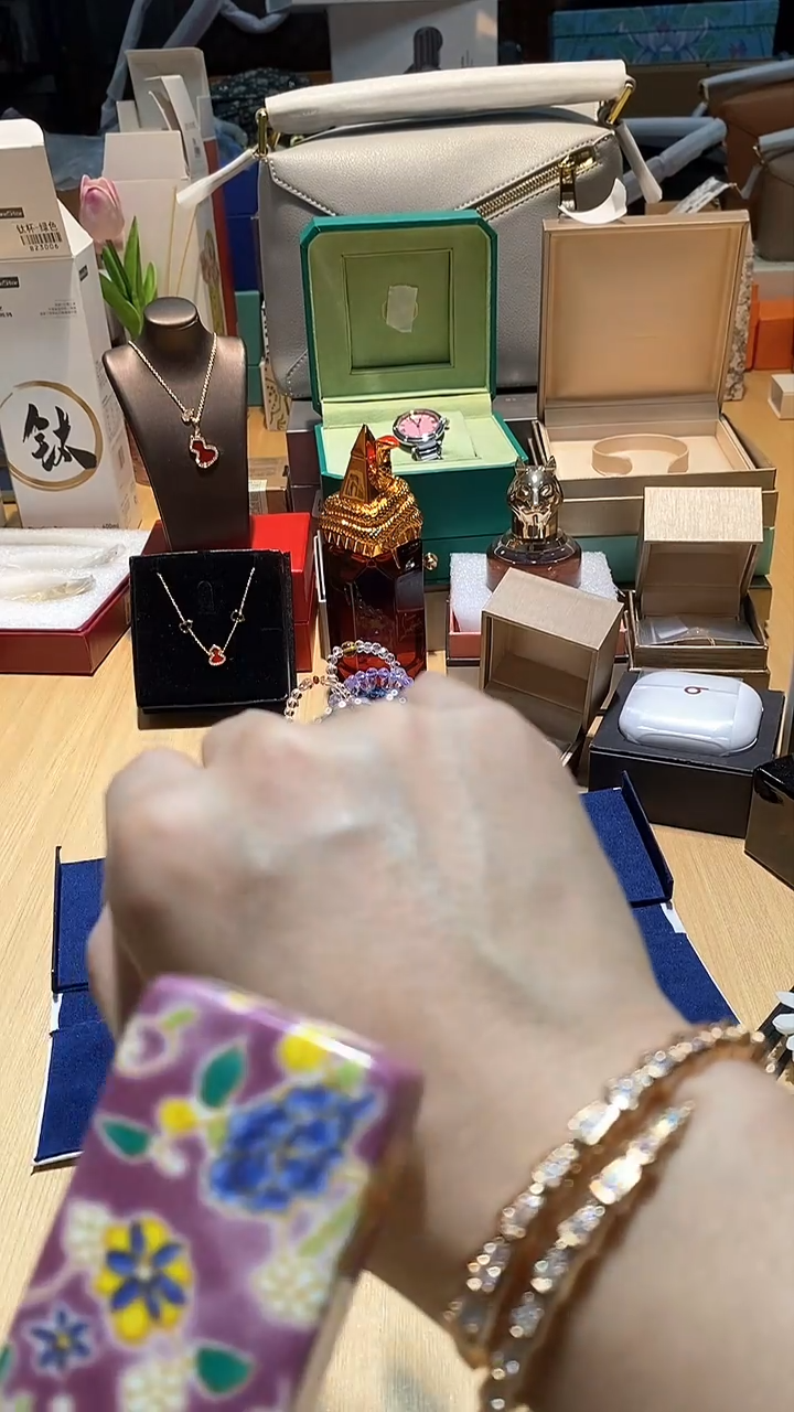 【闪购商品】瓷片锅碗瓢盆一件不剩