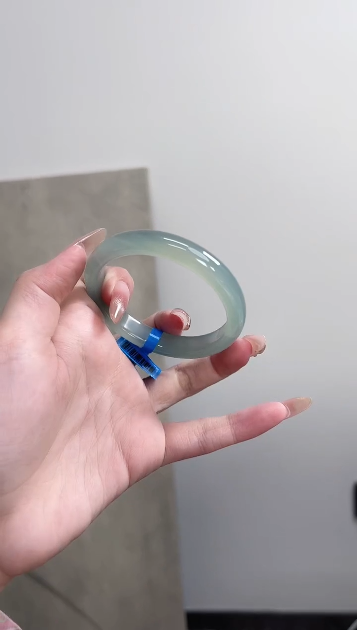 【闪购商品】玛瑙/玉髓手镯未镶嵌56-57圈