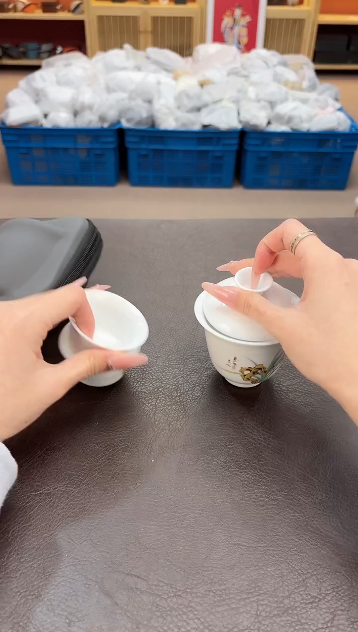【闪购商品】摆件瓷SC1111111111111