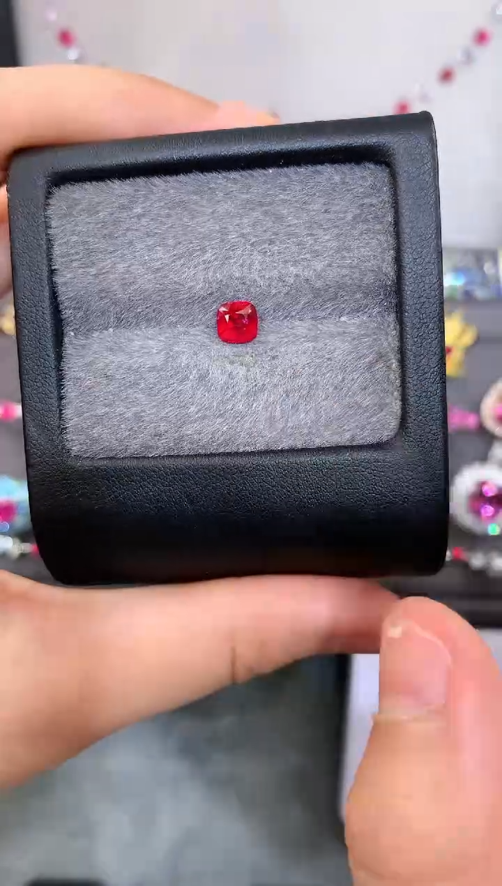 【闪购商品】定制尖晶石裸石未镶嵌枕型 绝地 1.03ct