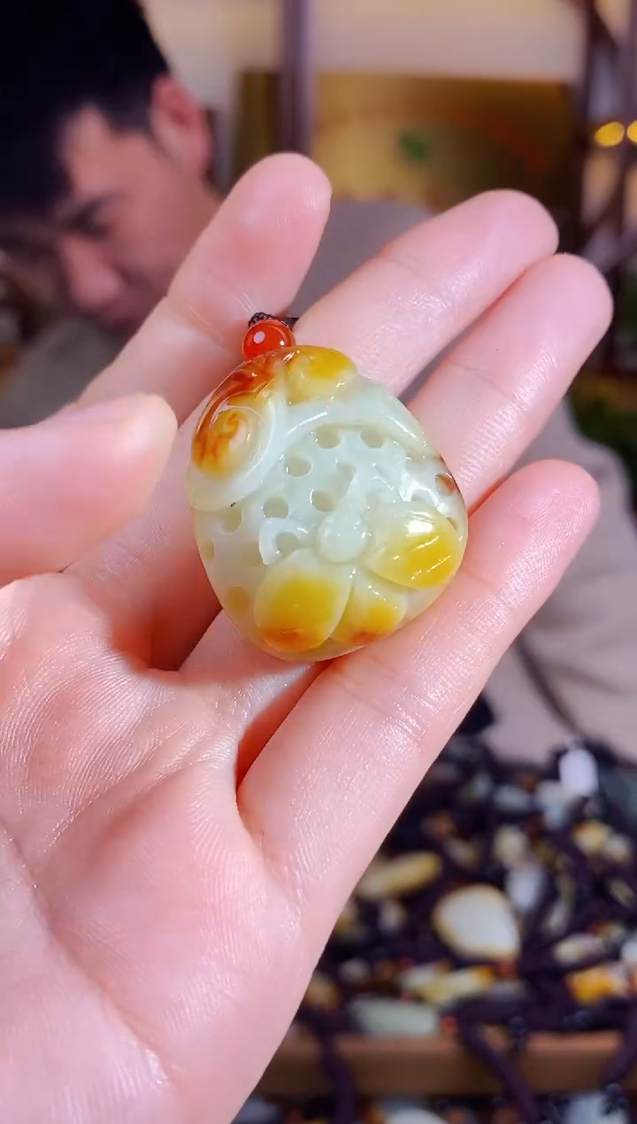 【闪购商品】和田玉颈饰未镶嵌1