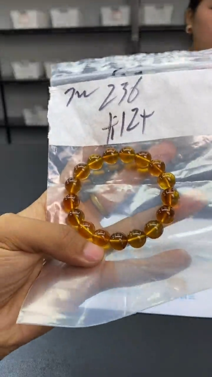 未镶嵌琥珀手链888888888