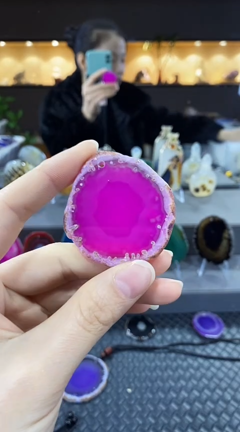 未镶嵌颈饰玛瑙/玉髓梅玛瑙