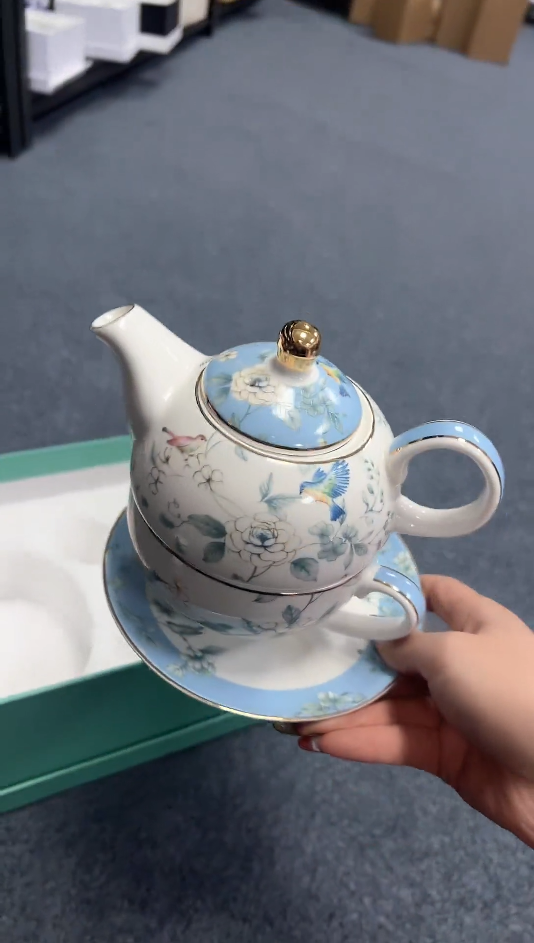 【闪购商品】瓷片新号开播不计成本欢迎点菜！