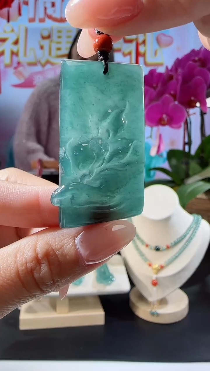 【闪购商品】翡翠吊坠(不含链)未镶嵌花件