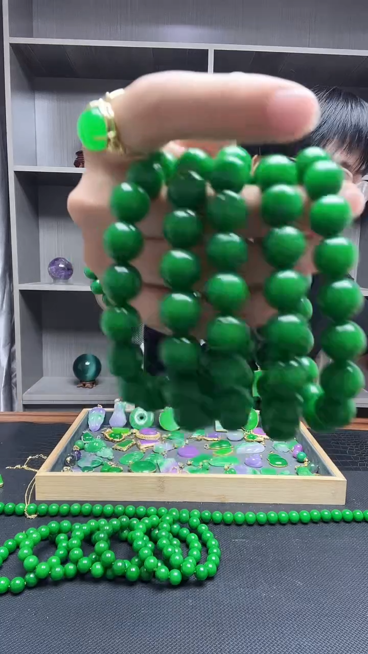 未镶嵌手链翡翠手里