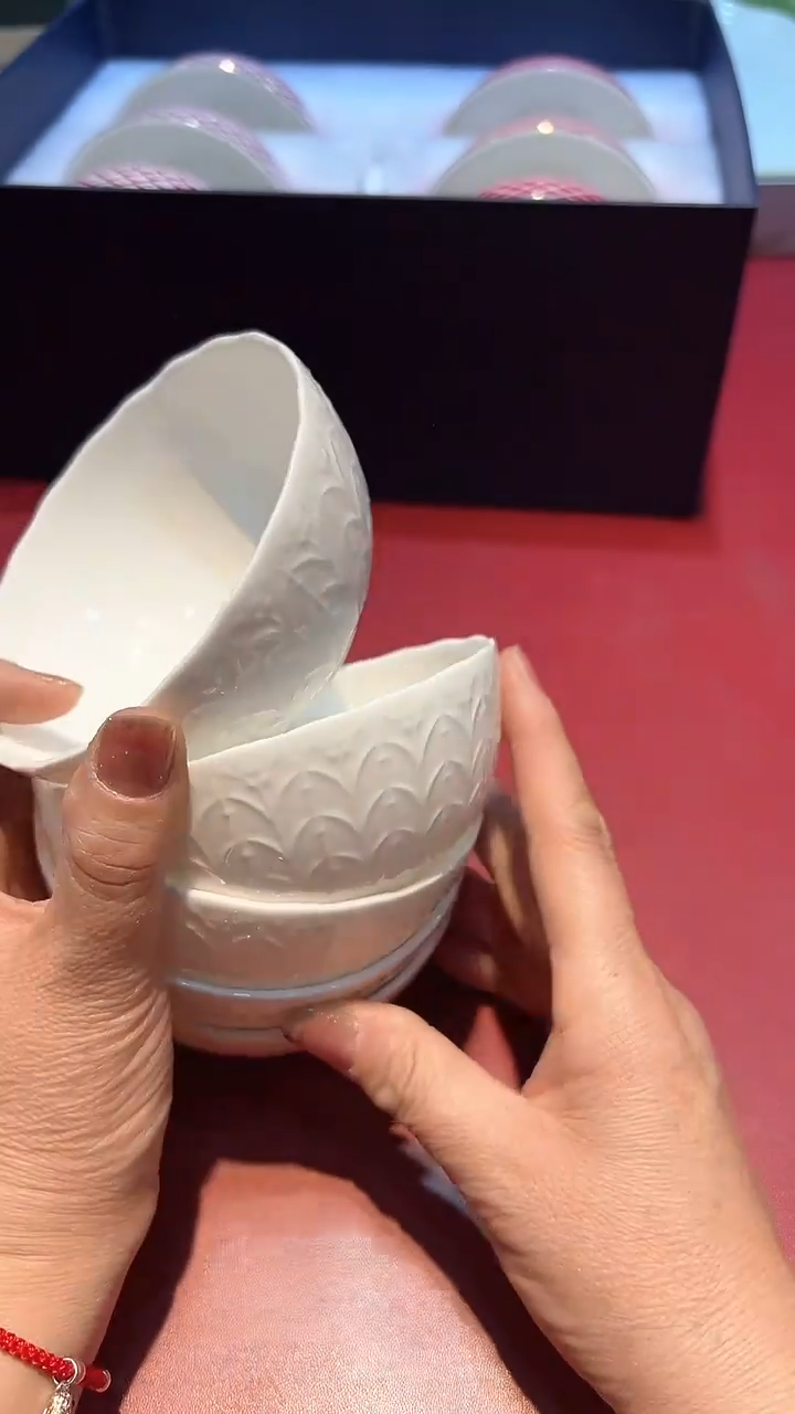 【闪购商品】瓷片锅碗瓢盆一件不剩