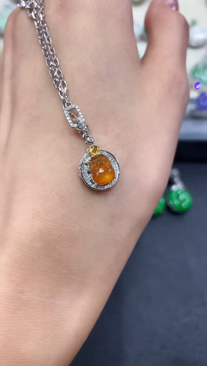 【闪购商品】翡翠吊坠(不含链)18K金镶嵌w20多样性一件发货-无鉴赏