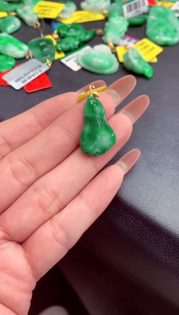 翡翠18K金镶嵌吊坠(不含链)挂件