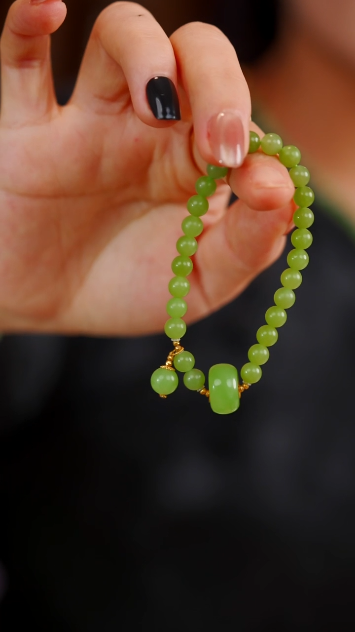 18K金镶嵌手串和田玉翠青6MM手串