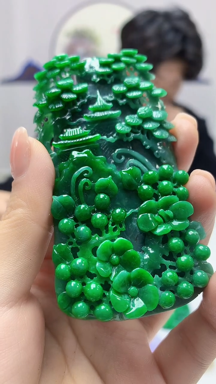 【闪购商品】定制翡翠未镶嵌5145mm-毛货挂件81