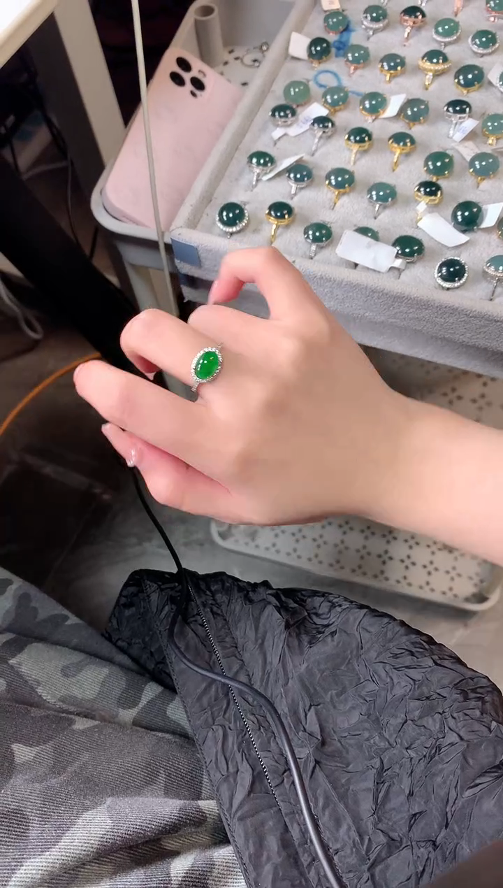 【闪购商品】翡翠戒指银S925镶嵌52141