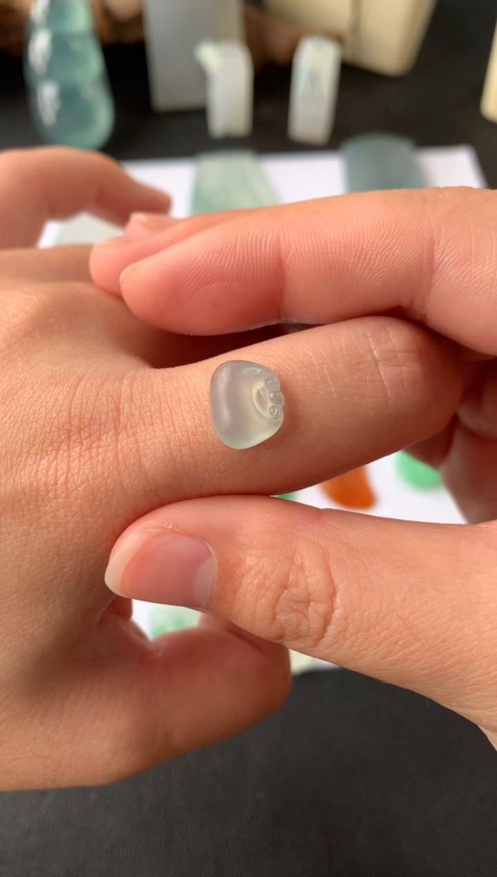 【闪购商品】定制翡翠未镶嵌翡翠