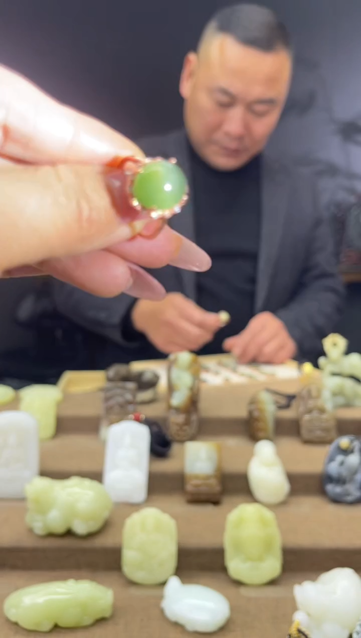 颈饰银S925镶嵌和田玉1