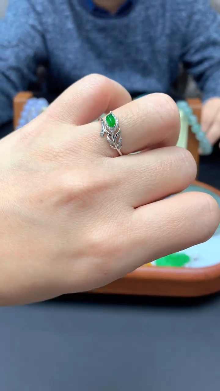 【闪购商品】翡翠戒指18K金镶嵌189-天然翡翠