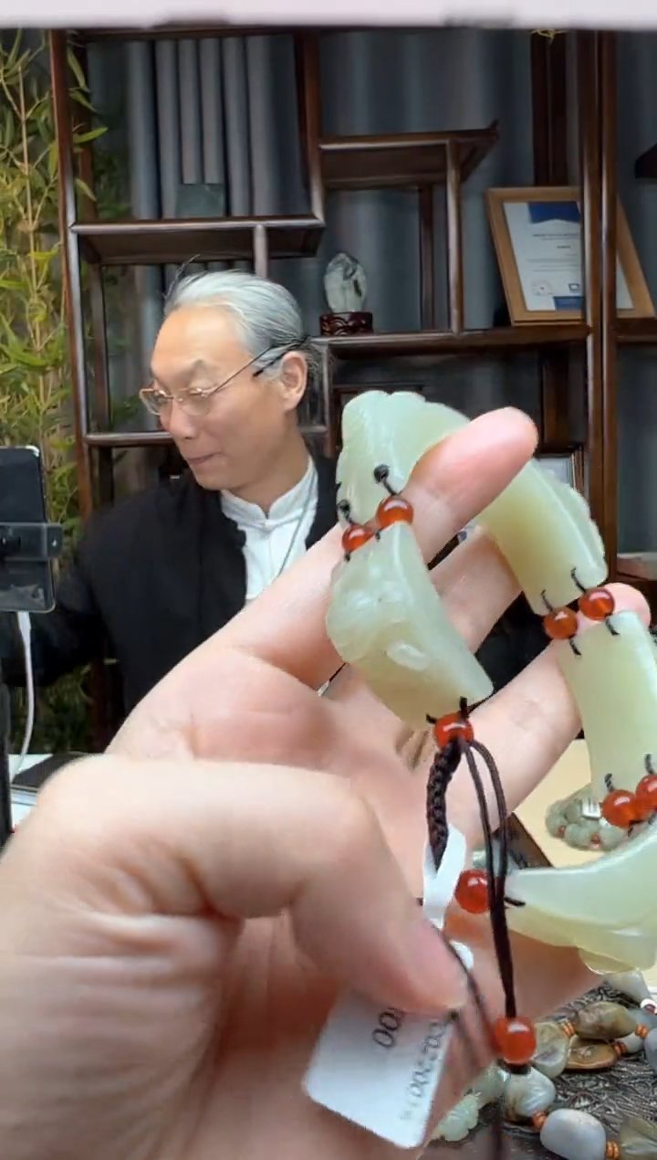 【闪购商品】和田玉颈饰未镶嵌手串 