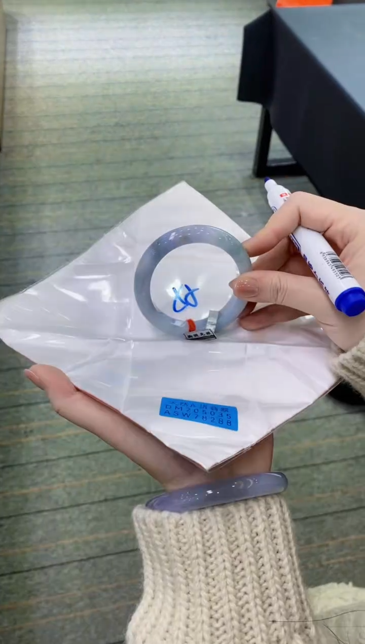 【闪购商品】翡翠手镯未镶嵌11111111111