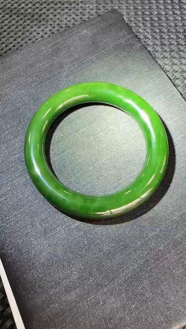 【闪购商品】和田玉手镯未镶嵌55圈口