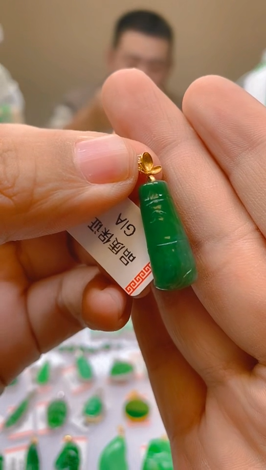 【闪购商品】翡翠颈饰18K金镶嵌 新号开播，全场乱卖