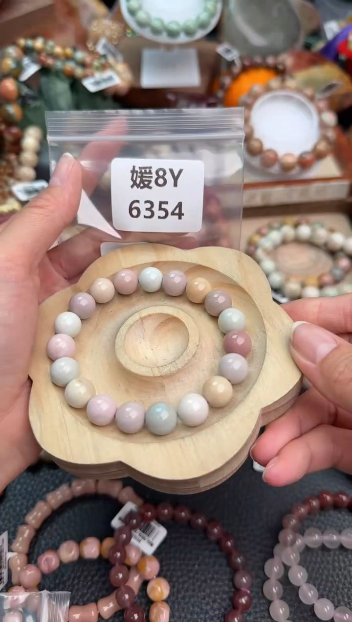 【闪购商品】石英质玉手链未镶嵌8Y6354