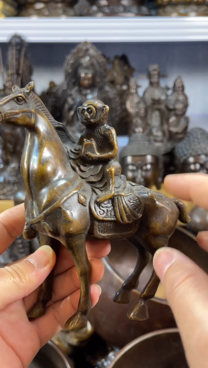 【闪购商品】1案台摆件  物品摆件