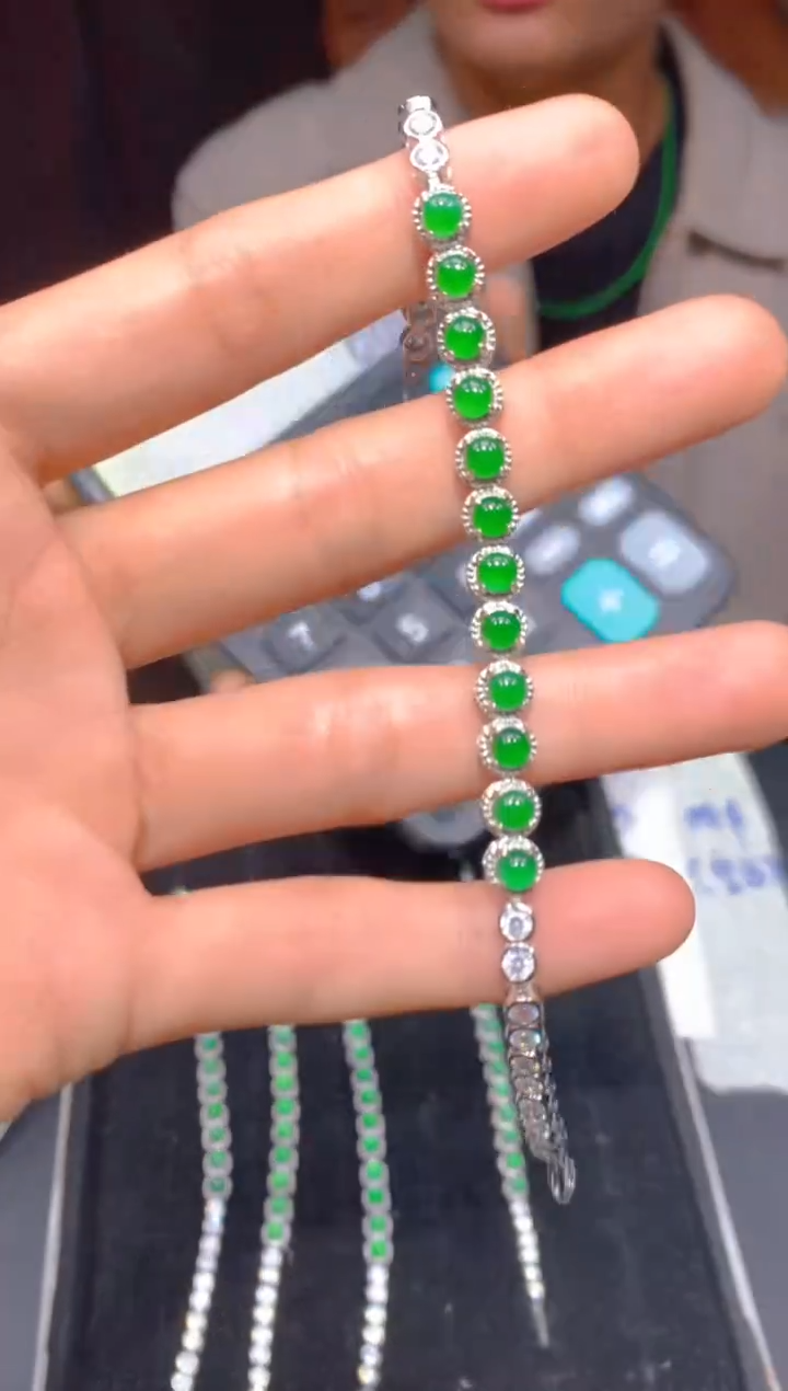 【闪购商品】定制翡翠未镶嵌71多样性发货（发其一）