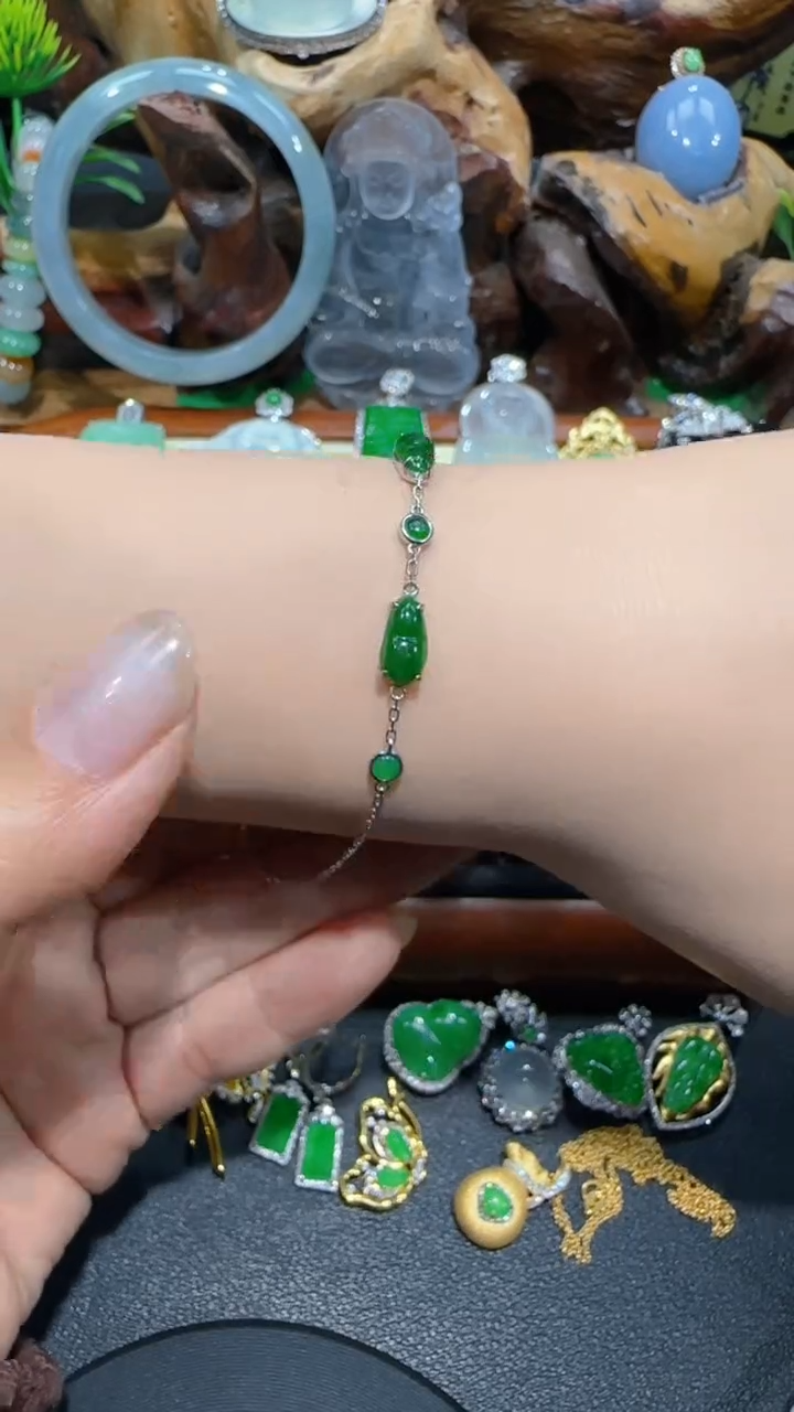 【闪购商品】翡翠手链18K金镶嵌手链