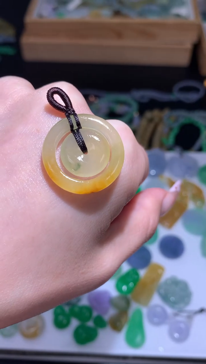 未镶嵌定制翡翠子母扣