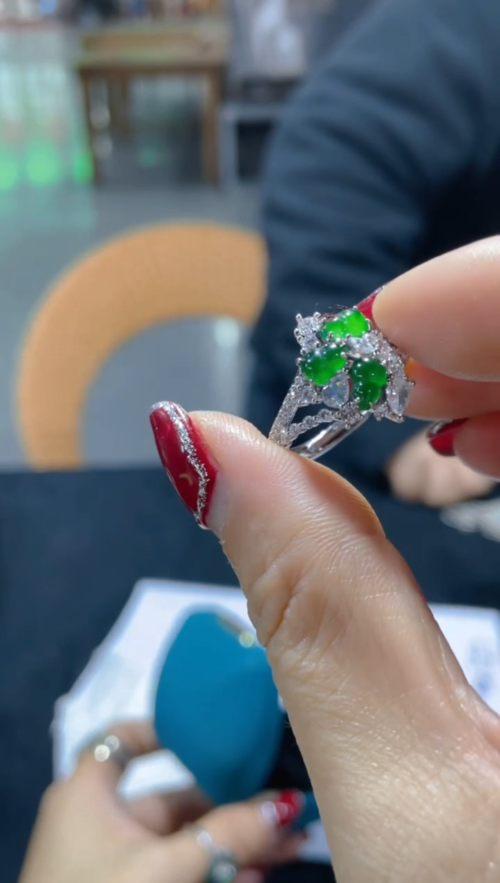 【闪购商品】翡翠戒指未镶嵌天然A货翡翠假一罚四（多样性发货）