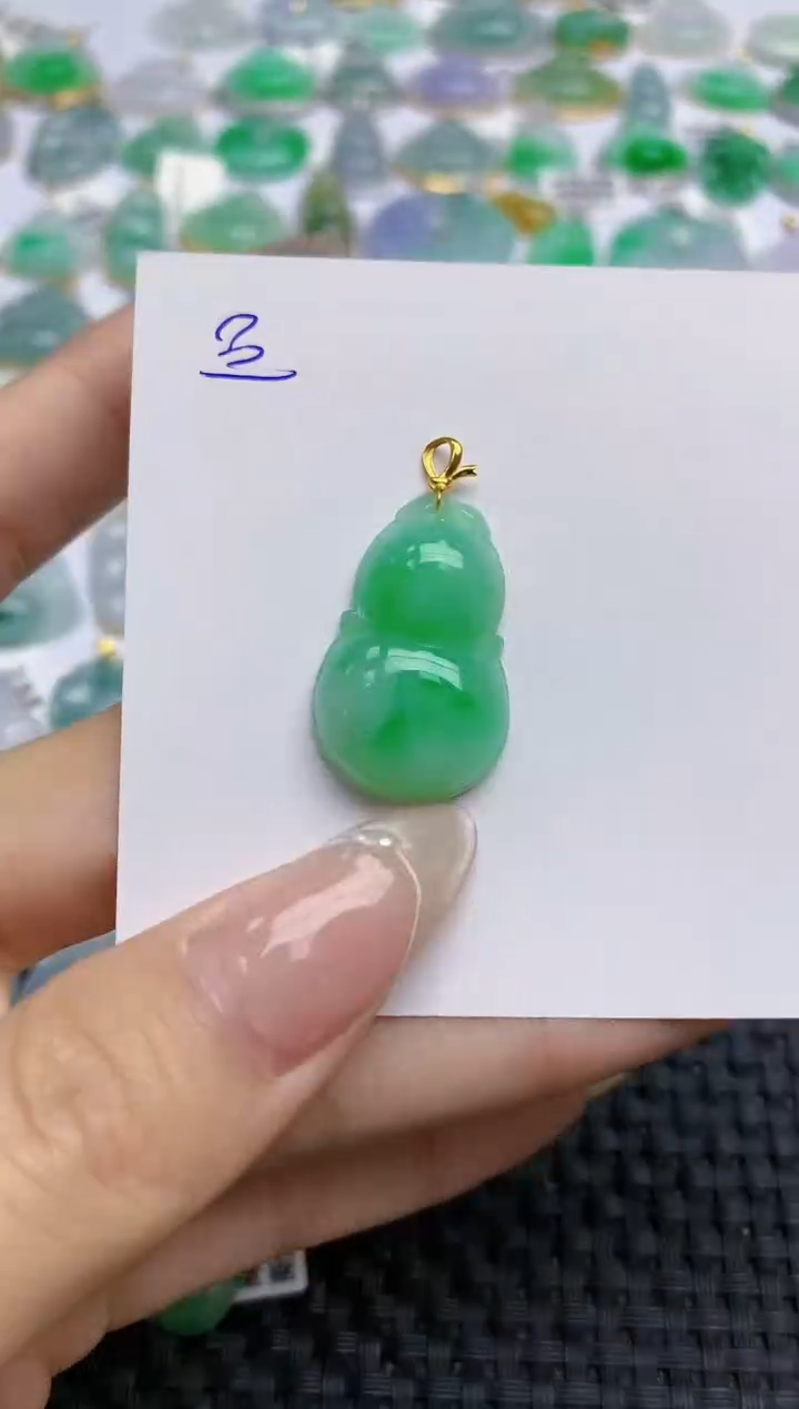 【闪购商品】翡翠颈饰18K金镶嵌天然翡翠A货