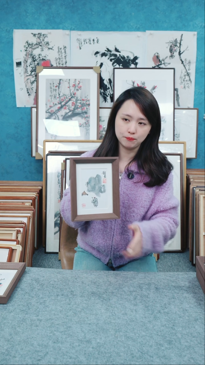 【闪购商品】国画8寸郑志超老师木质摆台