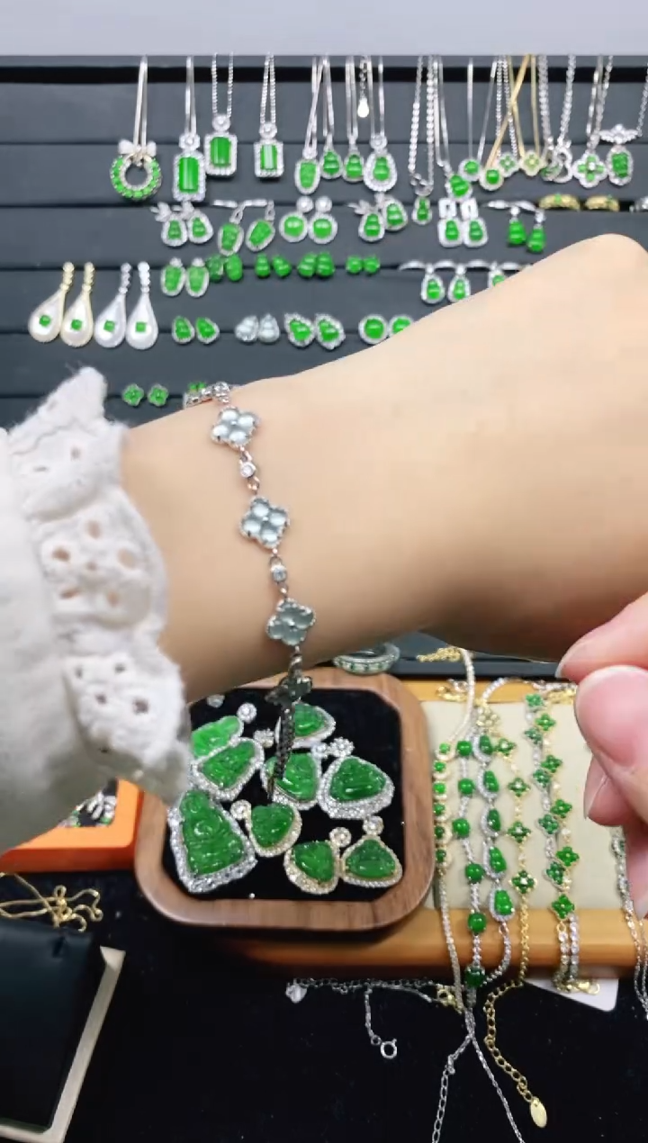 【闪购商品】翡翠手链银S925镶嵌多样性