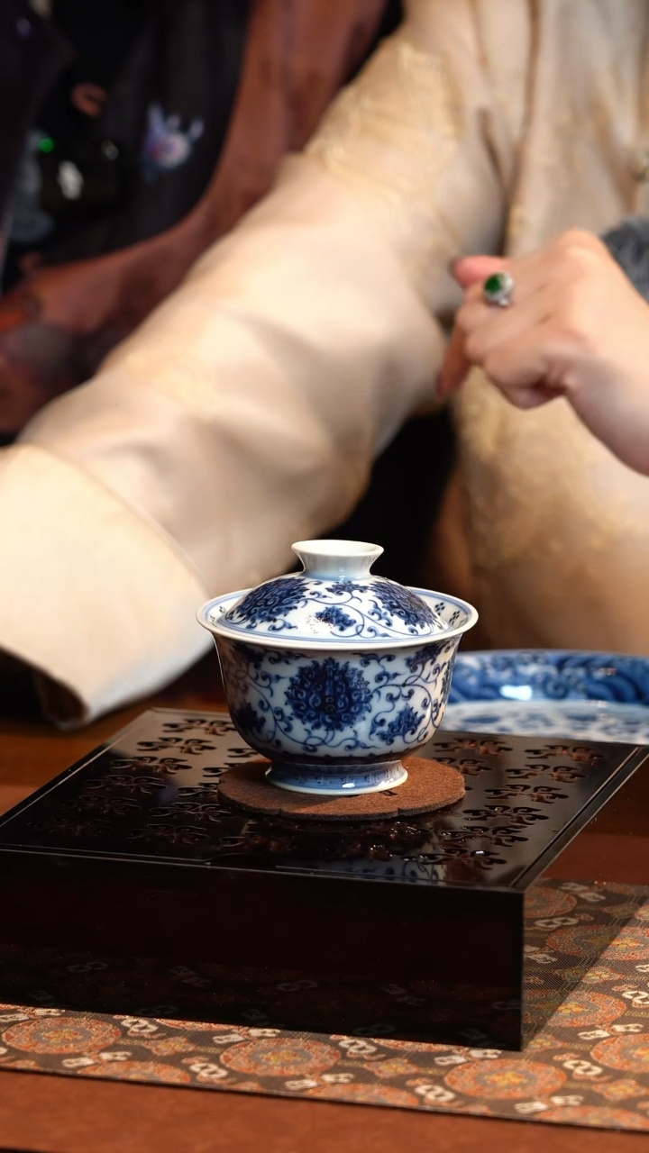 【闪购商品】L青花西番莲二才盖碗