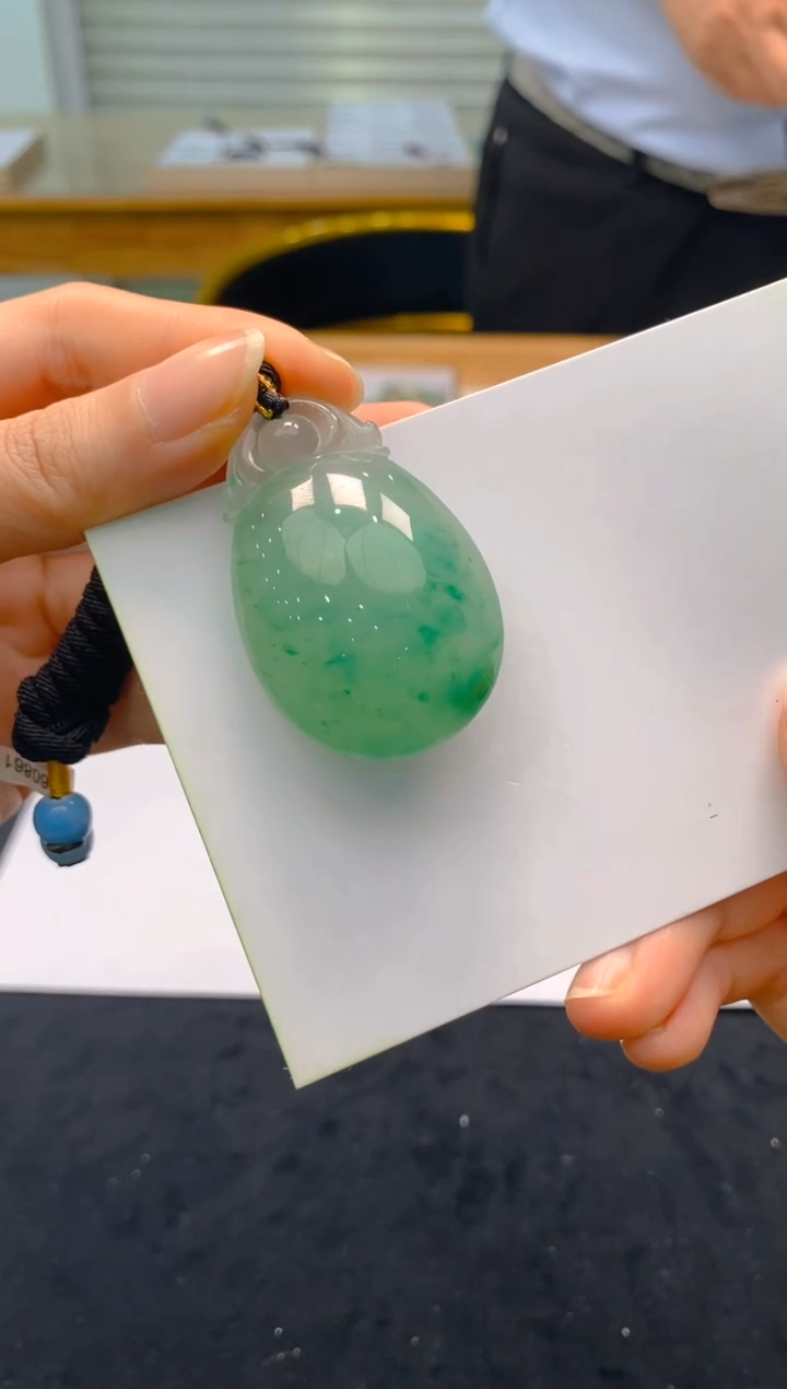 【闪购商品】石英质玉颈饰未镶嵌冰美人非洲翠174