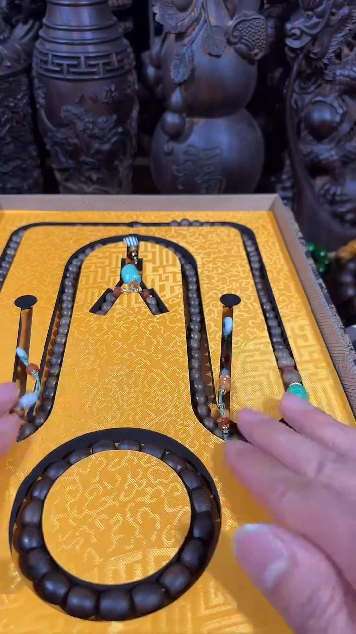 【闪购商品】织绣如图所示闪购链接