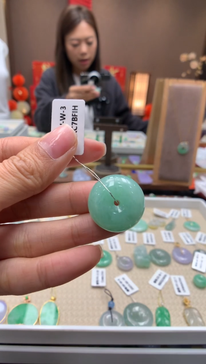 【闪购商品】翡翠戒指未镶嵌面包扣