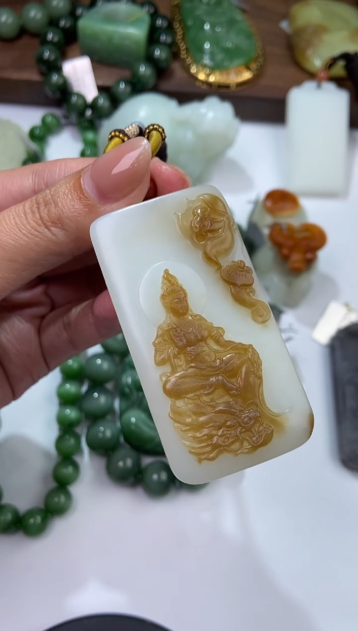 和田玉未镶嵌颈饰2203440   