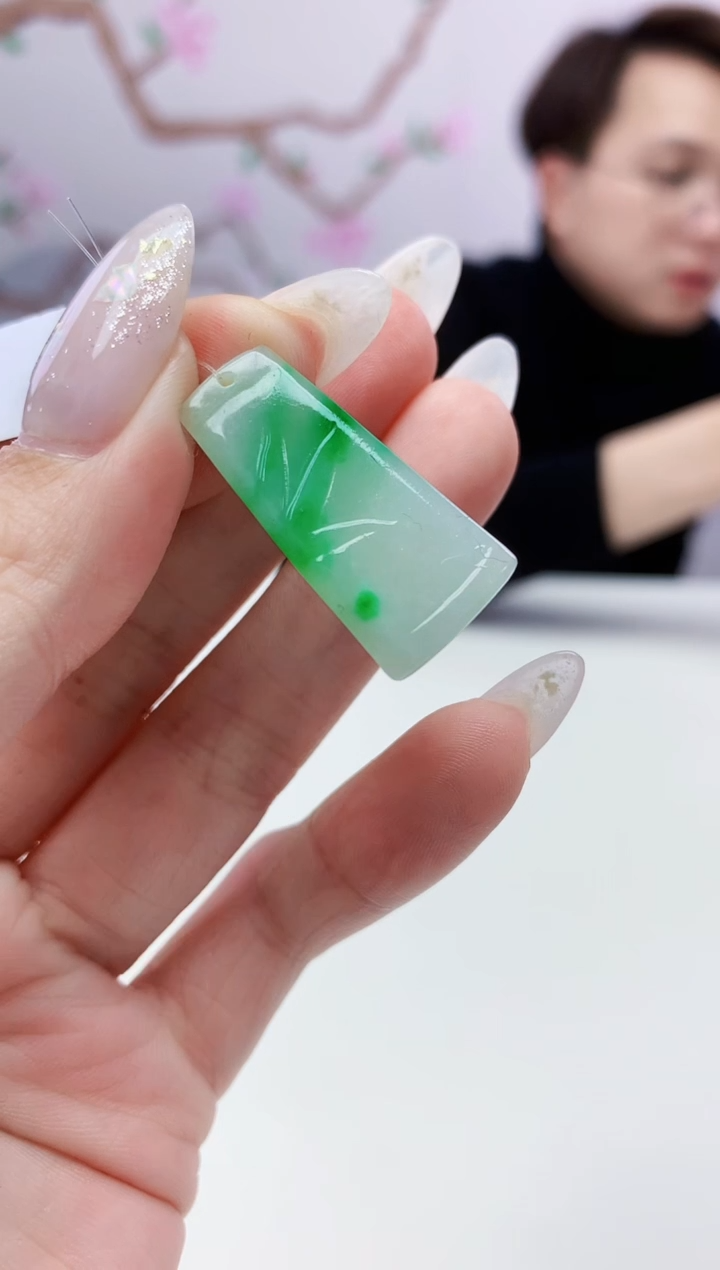 定制翡翠未镶嵌001ee-毛货竹节68赠金扣