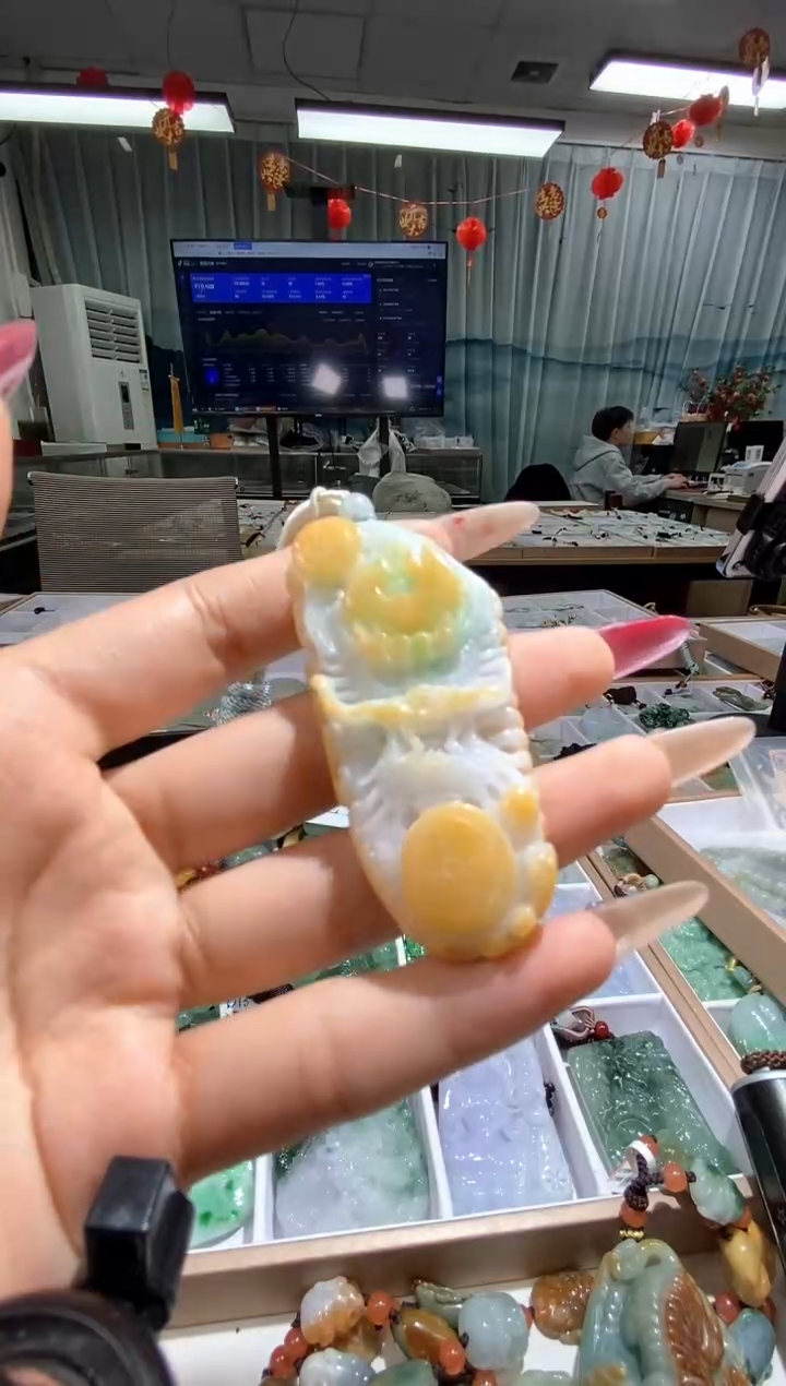 【闪购商品】翡翠颈饰未镶嵌天然缅甸翡翠A货未镶嵌
