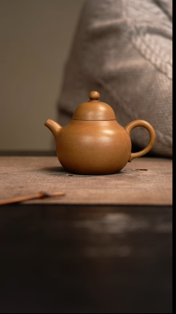 【闪购商品】紫砂茶壶莲子壶本山段泥150cc