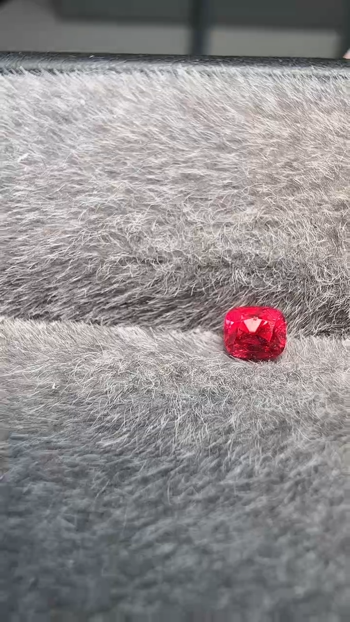 【闪购商品】尖晶石绝地武士未镶嵌0.28ct-A757-1p