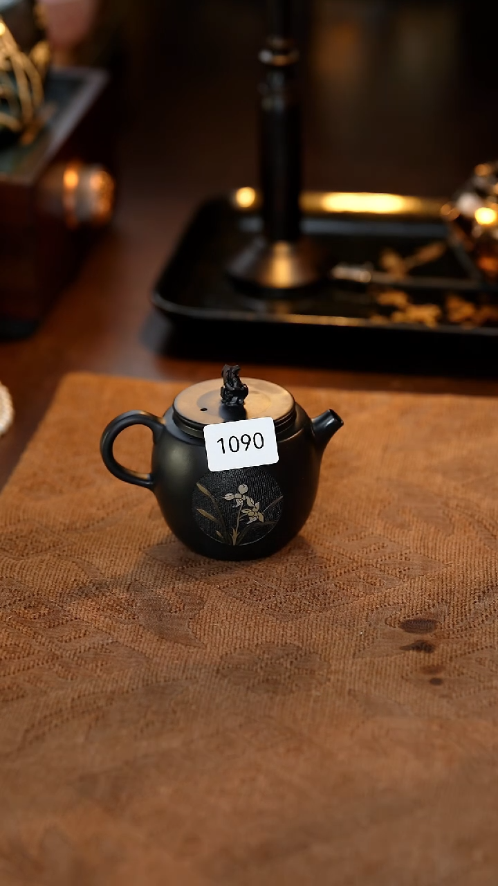 【闪购商品】雲梦茶器紫陶小壶1090