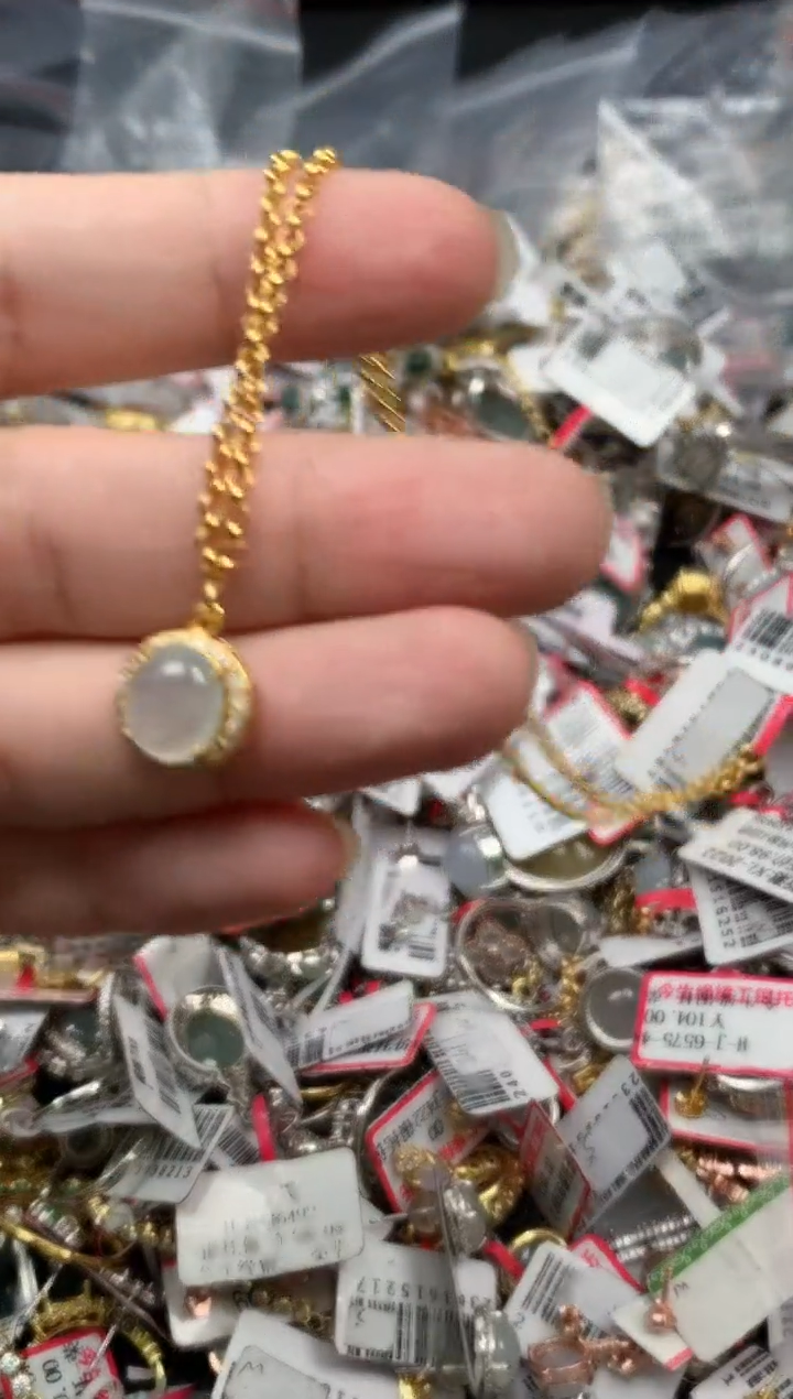 翡翠戒指银S925镶嵌天然A货缅甸翡翠