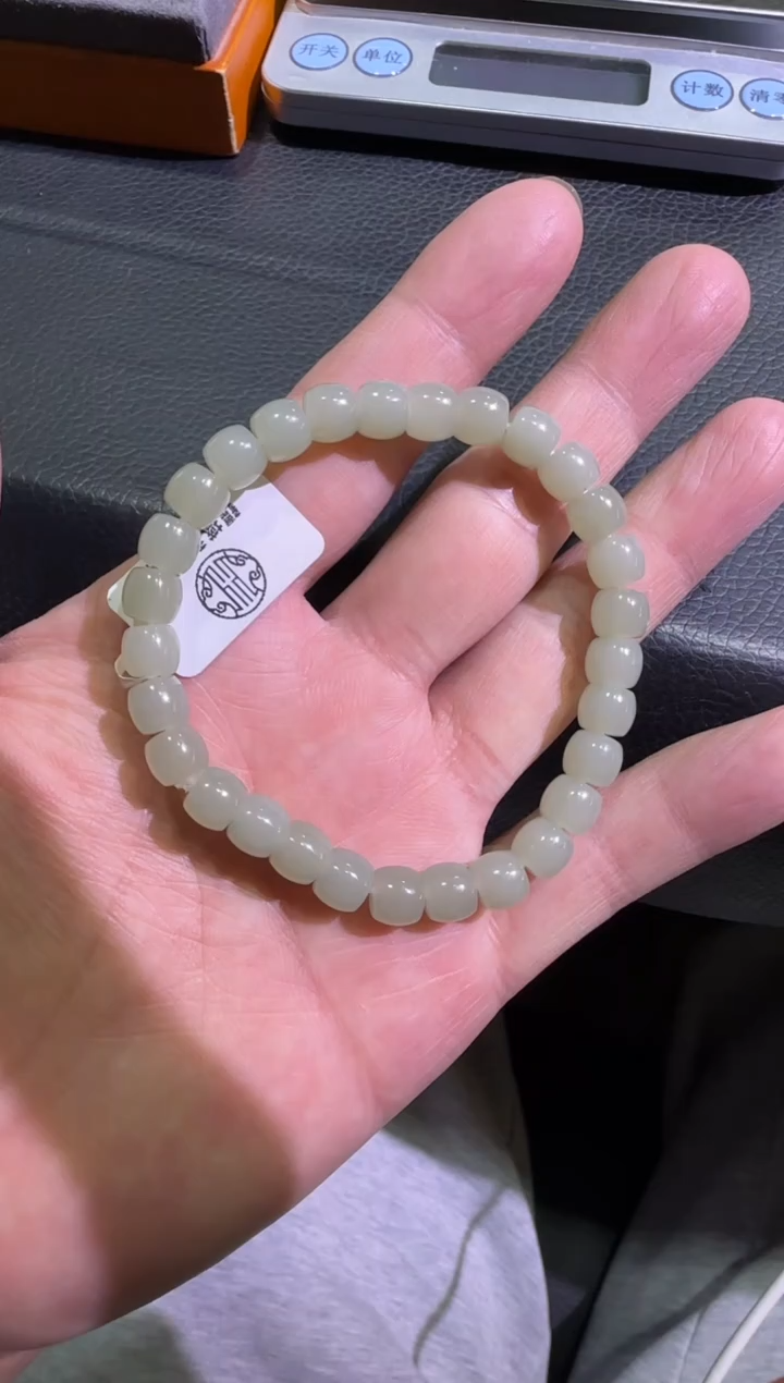 未镶嵌手串和田玉且末近矿高青白手串（产地直发）