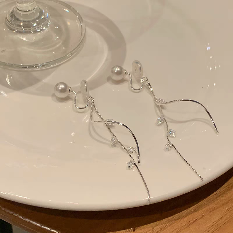 铜合金耳饰 气质轻奢百搭简约优雅精致网红设计师耳环F3141