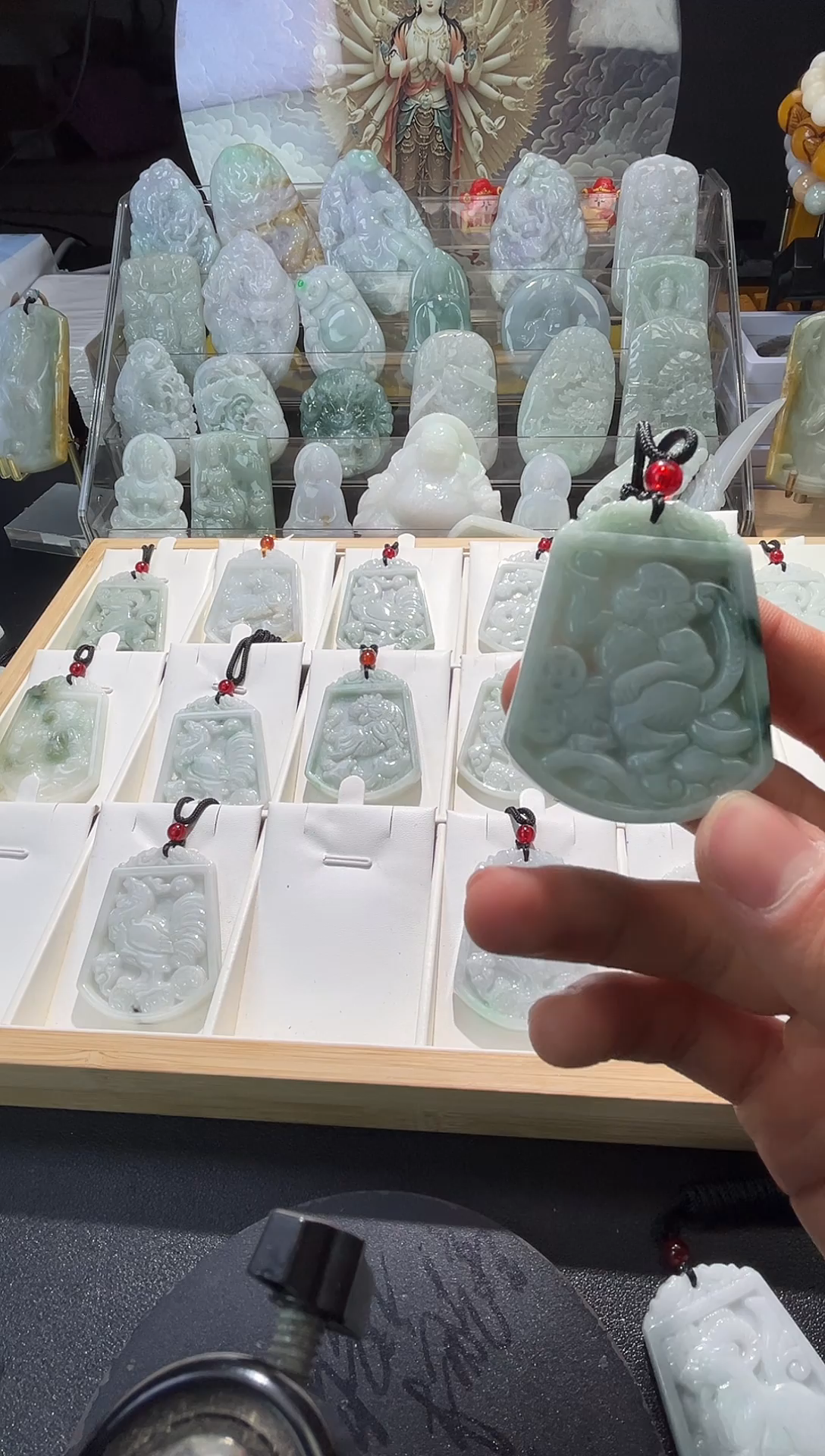 颈饰未镶嵌翡翠1